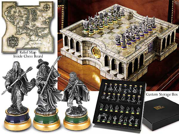 The Lord of the Rings - Deluxe Collectors Chess Set