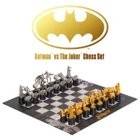 DC Comics - Chess set Batman vs Joker